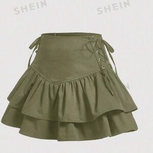 High waisted- Green Laced up side ruffle skirt